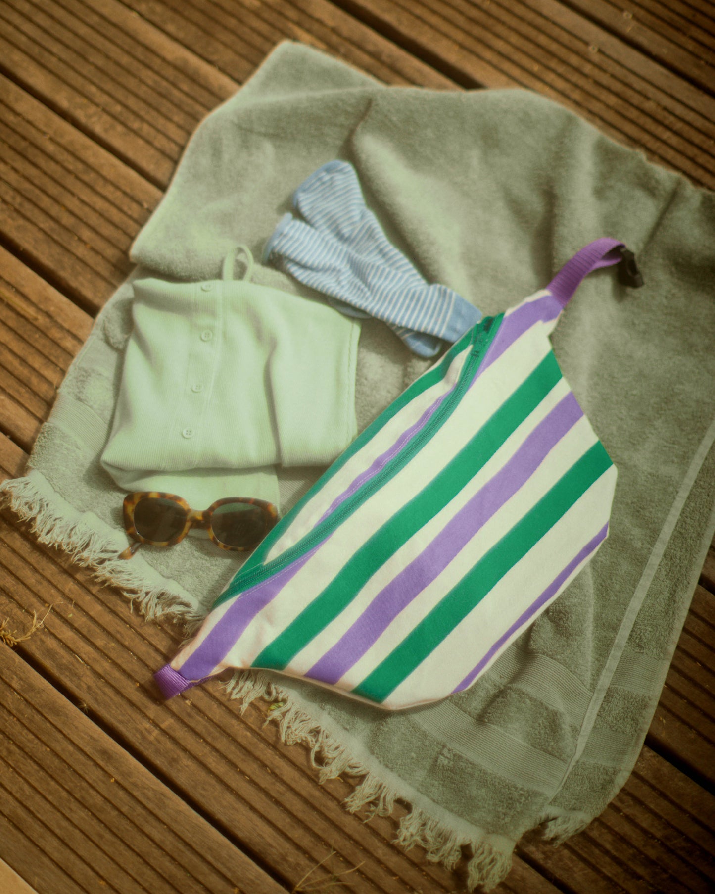 Parasol violet et vert