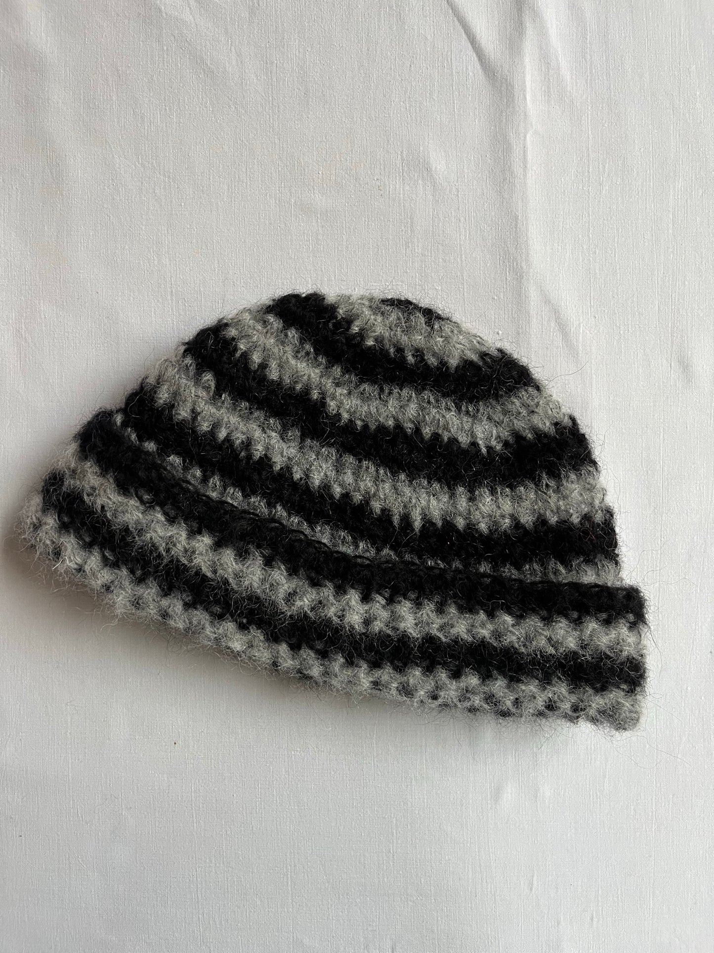 Bonnet mohair gris et noir