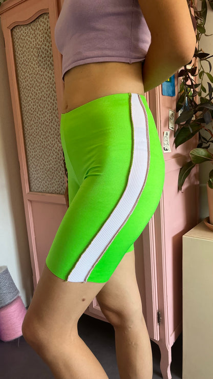 Cycliste vert et blanc