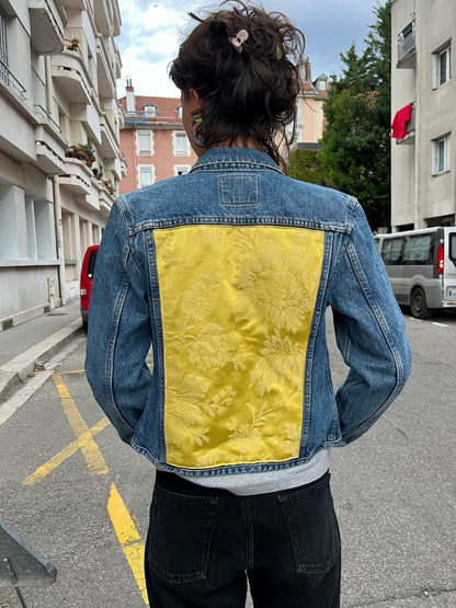 Veste upcyclée tapisserie jaune